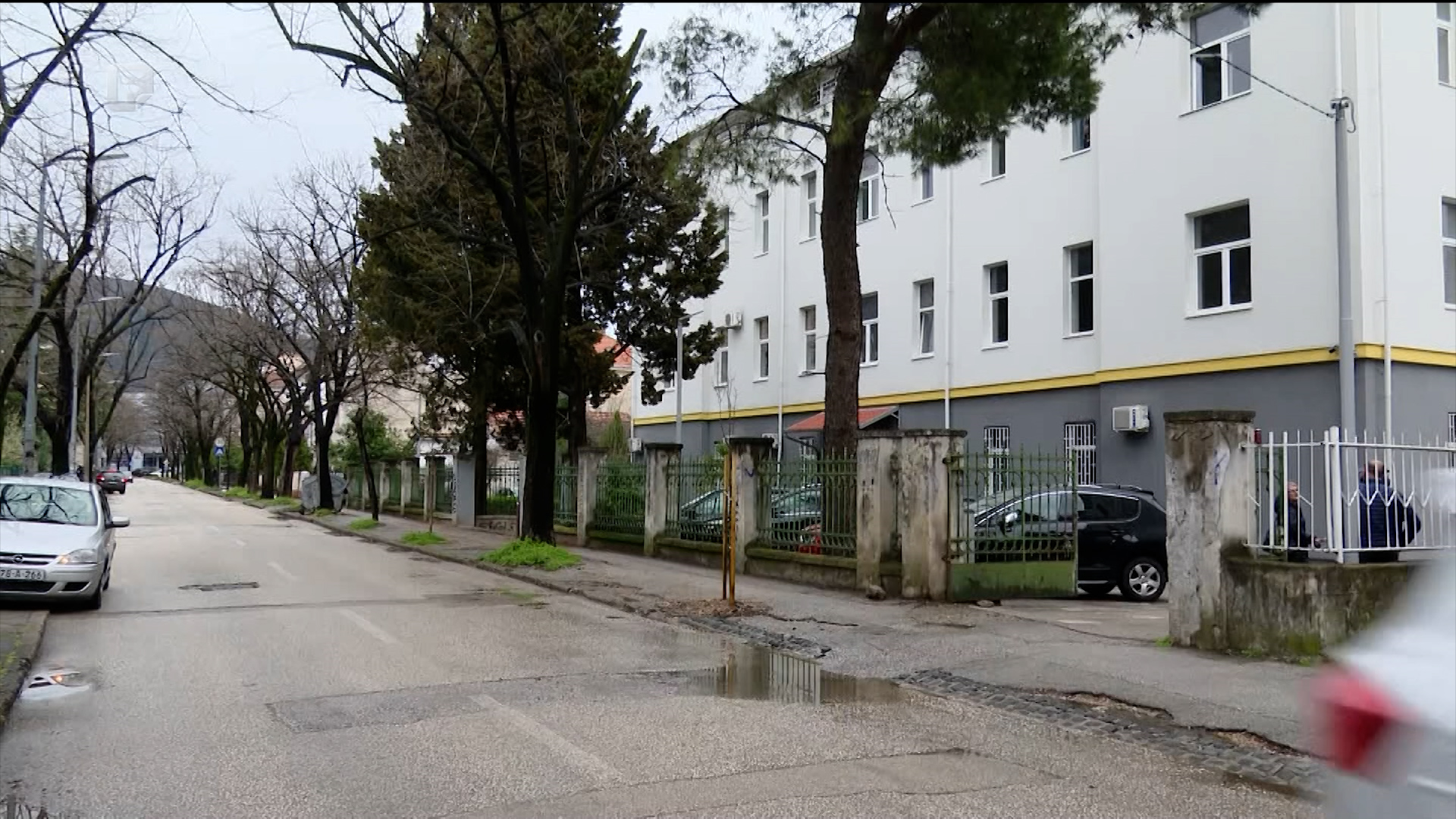 Šantićeva ulica u Mostaru bit će pod nadzorom i sa zaštitarima